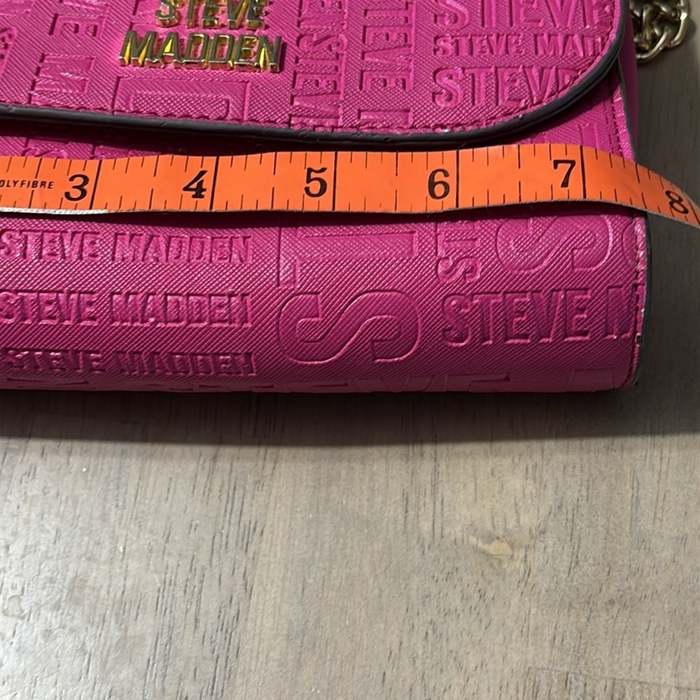 Steve Madden Pink Crossbody Bag with Chain Detail - Picture 7 of 9